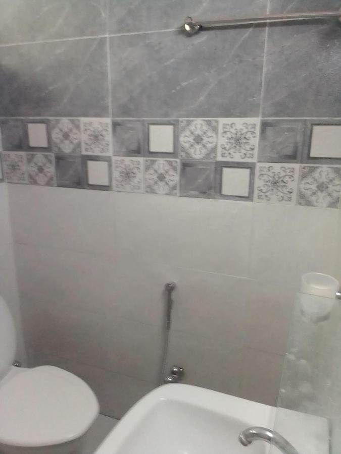 Newly Renovated Guesthouse 伊斯兰堡 外观 照片
